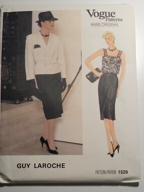 Vintage Vogue Paris Original #1529 Sewing Pattern, Size 10, UNCUT